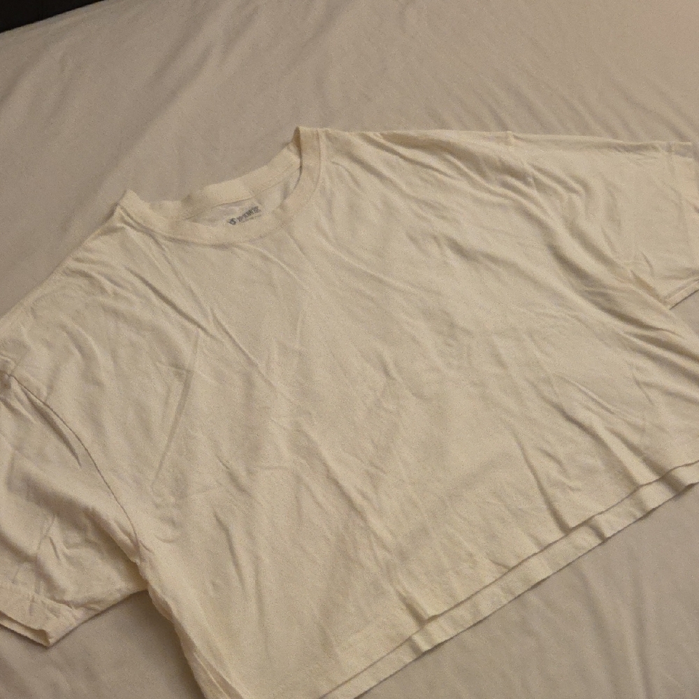 PINK Cropped Cream Cropped Tee